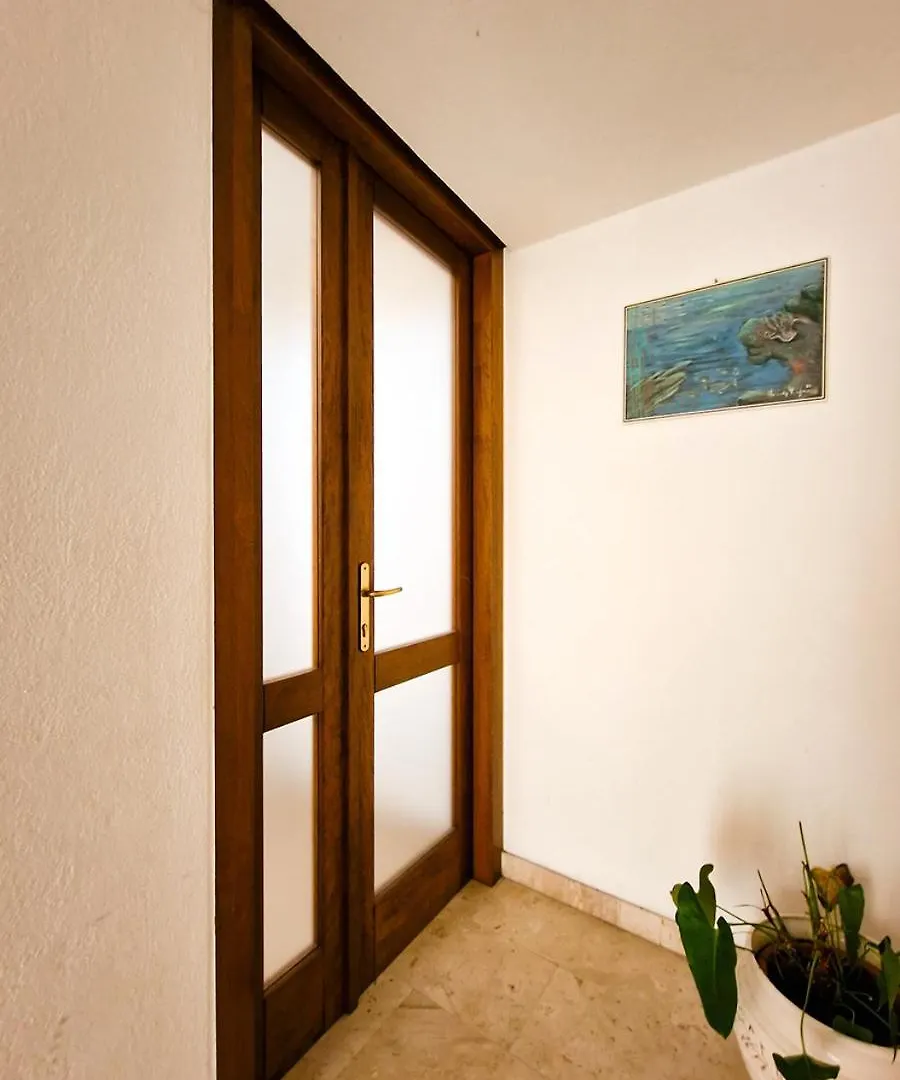 Ferienwohnung Pgs Immobiliare Srls Residenza Turati Bilocale Con Terrazza E Parcheggio Privato La Maddalena  Apartment